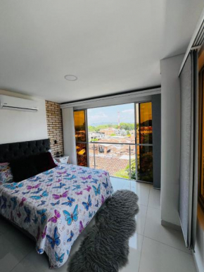 Lujoso Apartamento para Vacaciones y Negocios